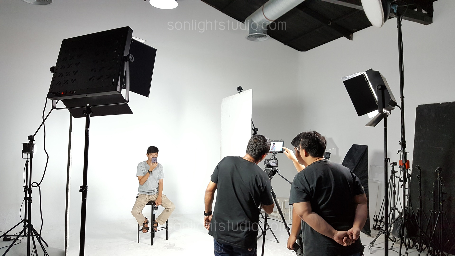 ไฟคีโน ถ่ายวิดีโอ โฆษณาเครื่องสำอางค์ Kangkaroo Studio