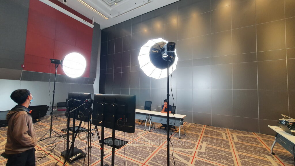 อุปกรณ์ให้เช่าไฟ VDO LED Nanlite สำหรับไลฟ์สดและประชุม