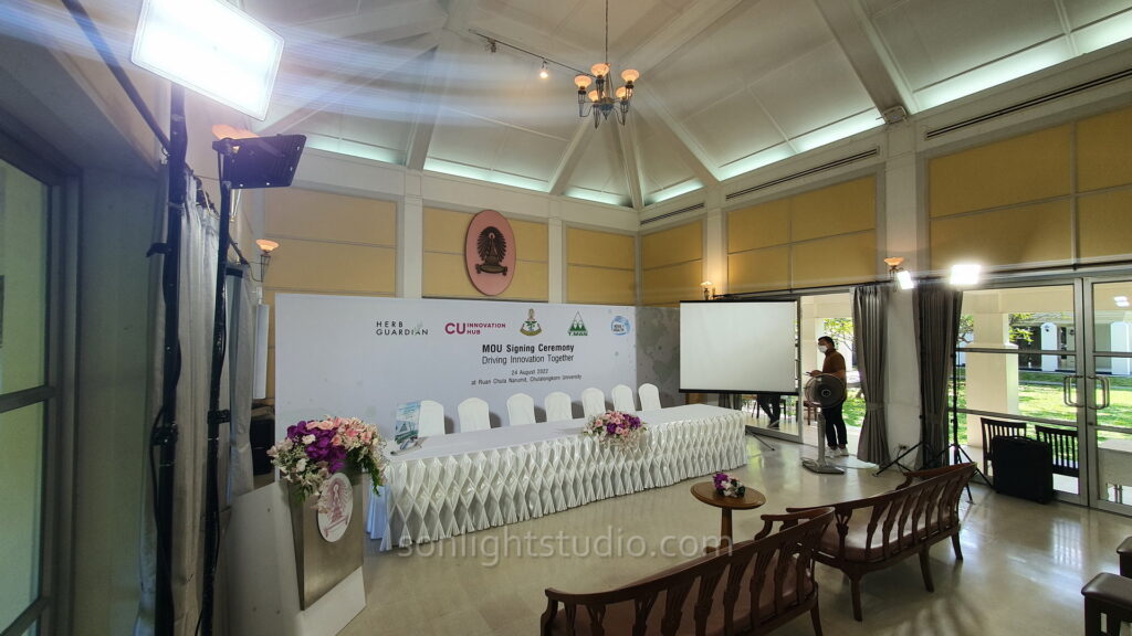 อุปกรณ์ให้เช่าไฟสปอร์ตไลท์ LED สำหรับงานแถลงข่าวและพิธีลงนาม
