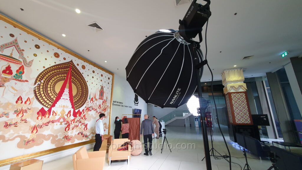 อุปกรณ์ให้เช่าไฟ VDO LED สำหรับงานสัมภาษณ์ผู้บริหาร