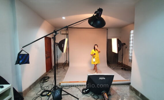 ไฟแฟลชสตูดิโอ 400W สำหรับถ่ายภาพโฆษณามือถือ