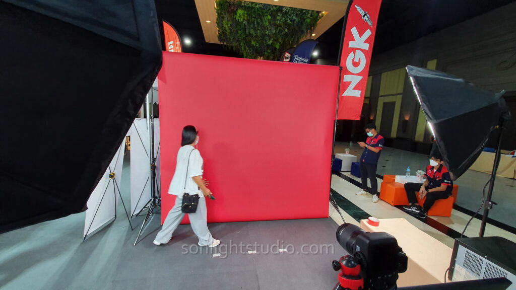 ลูกค้า เช่า limbo แดง Scarlet Primary Red