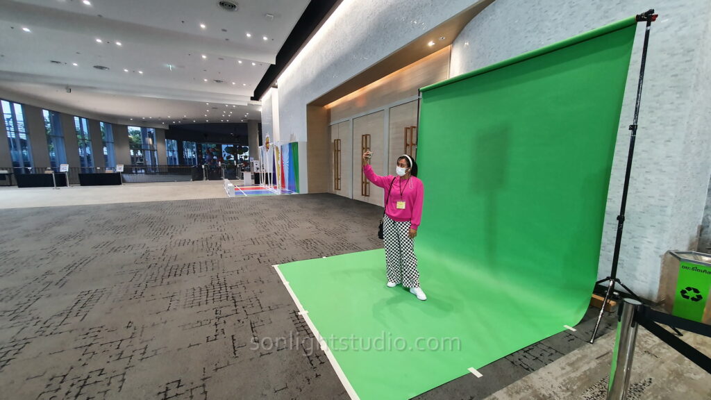 Photo Booth ติดตั้งฉาก Green Screen สำหรับงานอีเวนต์บริษัท
