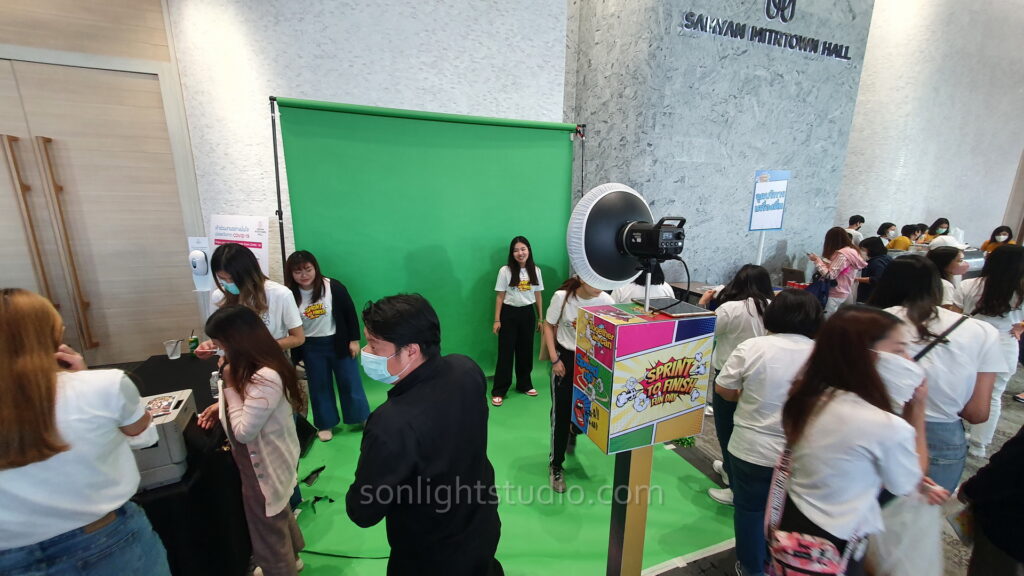 Green Screen ขนาด 2.7 เมตร สีเขียว Stinger/Tech Green สำหรับถ่ายภาพ Photo Booth