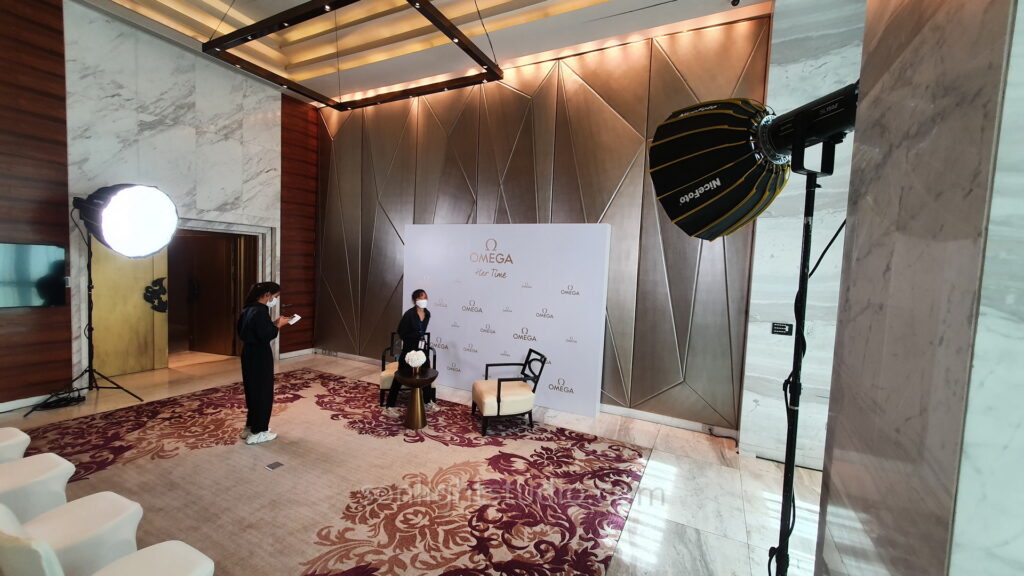 เช่าไฟต่อเนื่อง Godox SL-150 และ Nanlite FS-300 สำหรับงานแถลงข่าว