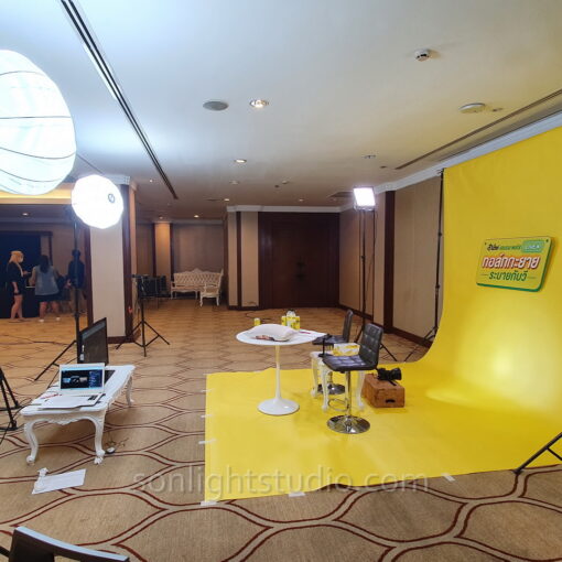 เช่าลิมโบ้ กระดาษสีเหลือง Aspen/Canary สำหรับไลฟ์สด